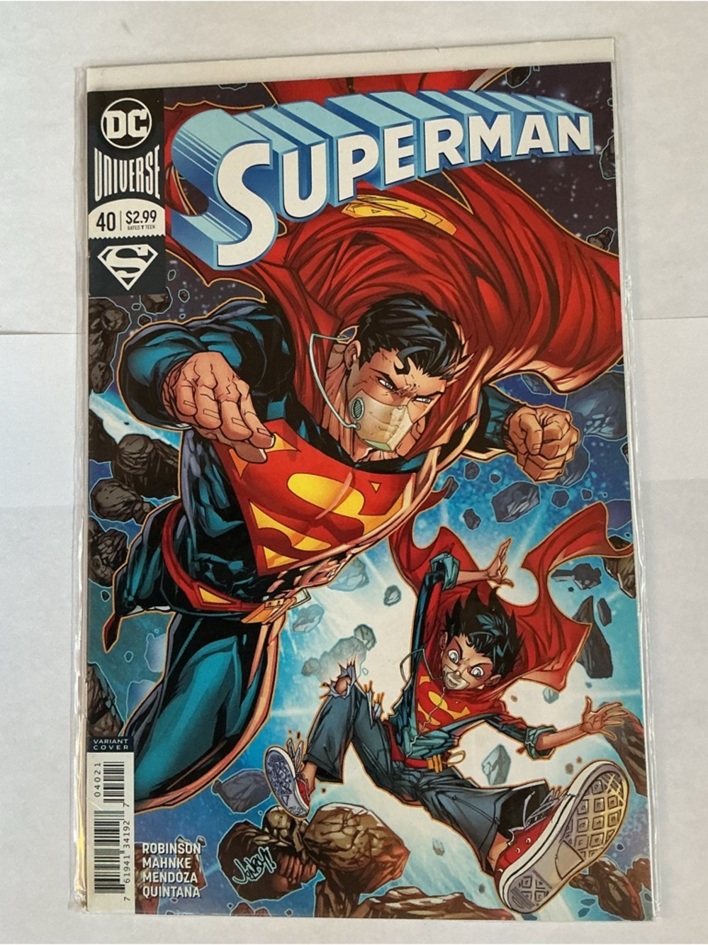 Superman DC Universe #40 Variant Cover